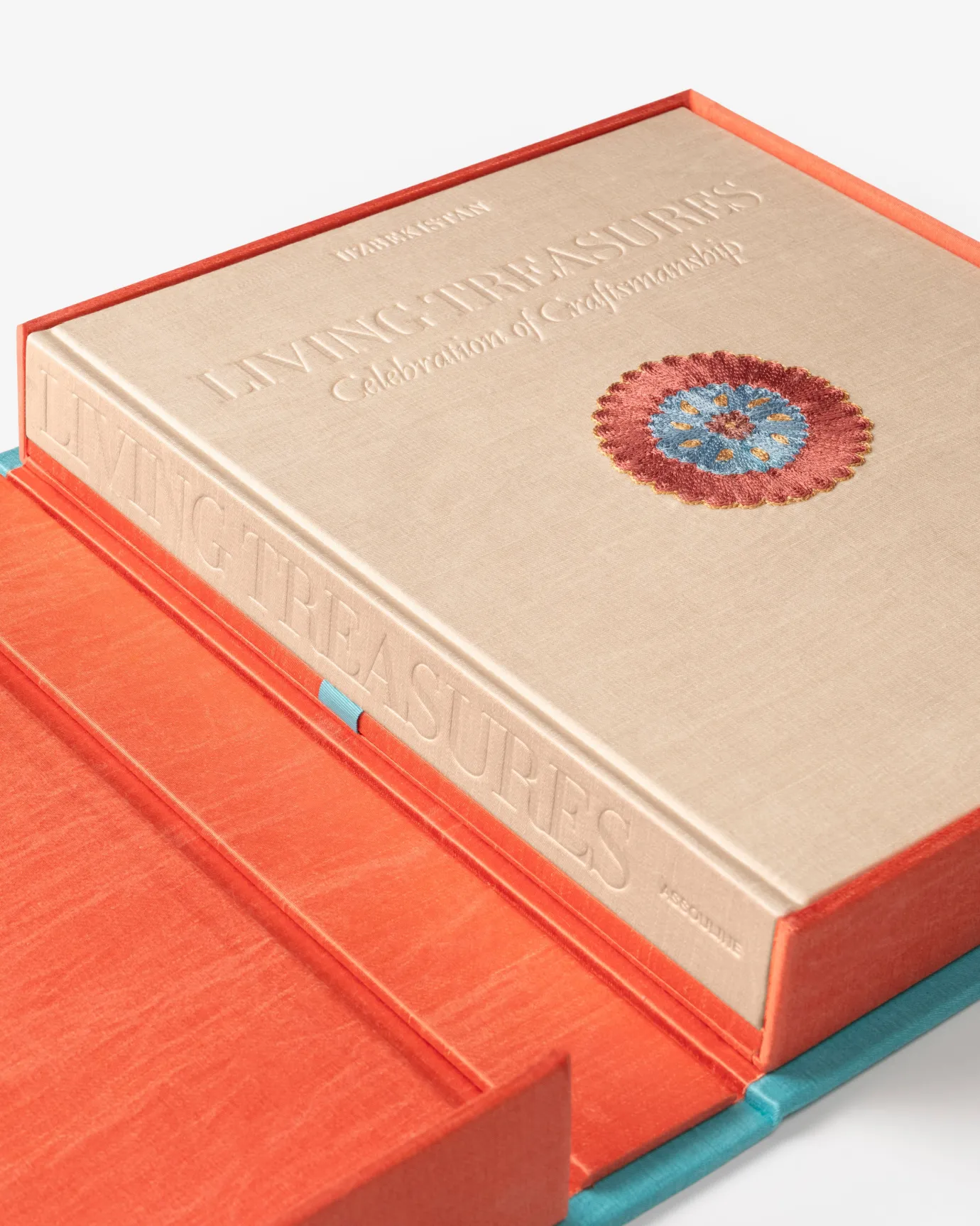 Reis-Assouline Oezbekistan Living Treasures: Viering Van Vakmanschap (Speciale Editie)